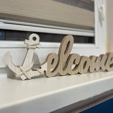 T Place 1 Διαμέρισμα *